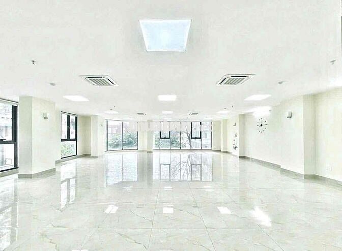 🏢 CHO THUÊ TÒA NHÀ VĂN PHÒNG MẶT TIỀN ĐƯỜNG ĐINH TIÊN HOÀNG – BÌNH THẠ
