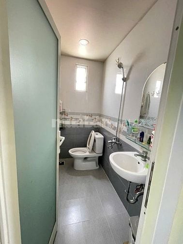 Âu Dương Lân F3 Quận 8. Hẻm ô tô, 4 tầng 4PN Gấp giảm 4.99T