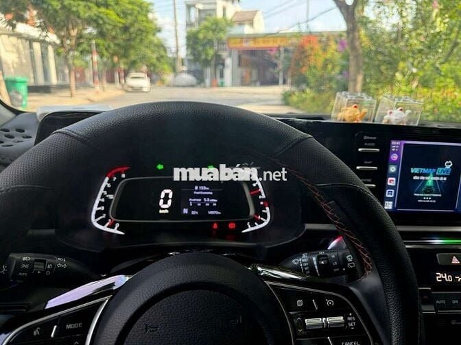 Kia Sonet Luxury 2024 Trắng Tự động 15.000 km