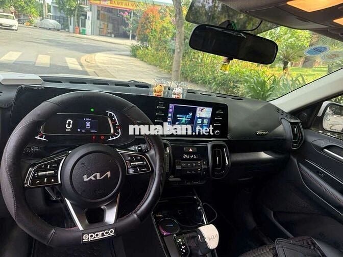 Kia Sonet Luxury 2024 Trắng Tự động 15.000 km