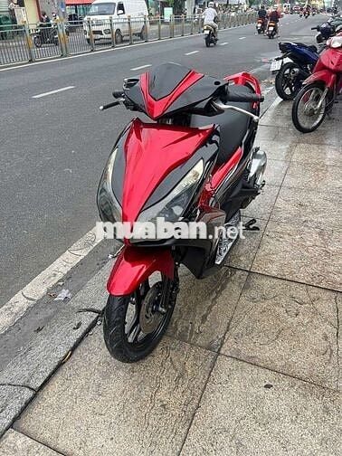 Honda Air Blade 2015 Đỏ đen đã sử dụng