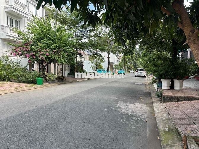 Cần bán đất nền góc số nhà 41, mặt tiền đường số 7, KDC Conic