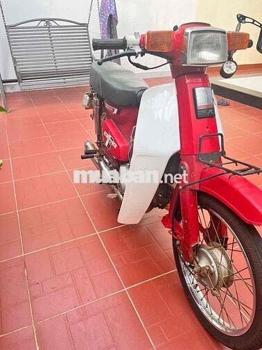 Honda Super Cub 50 Xanh trắng Cổ điển