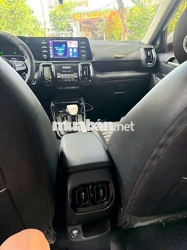Kia Sonet Luxury 2024 Trắng Tự động 15.000 km