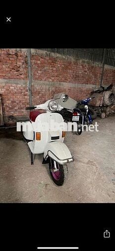 Piaggio Vespa PX Trắng Hợp pháp