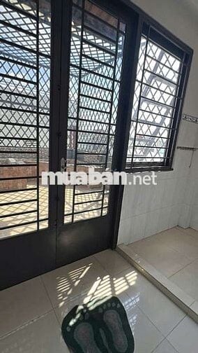 NHÀ NC MỚI ĐẸP 3 LẦU ST 5PN 5VS TRƯƠNGG CHINH P11 TÂN BÌNH