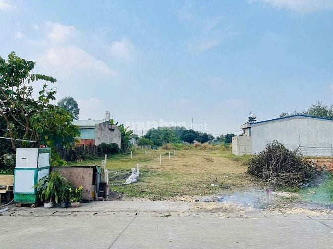 5x22 full Thổ cư đường Nguyễn Văn Khạ,Thị Trấn Củ Chi 
