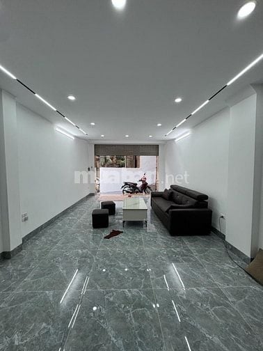 Bán nhà ngõ 29 Chu Huy Mân, Long Biên, 45m2, 6 tầng, thang máy, 9,5 tỷ