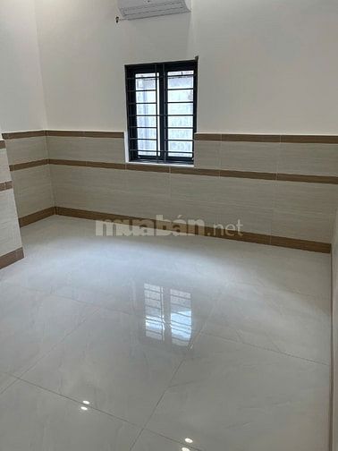 Bán nhà số 112/18 Ngô Gia Tự, F9 Q10 . DT: 4.5m x 8.5m, trệt, lầu, 2PN