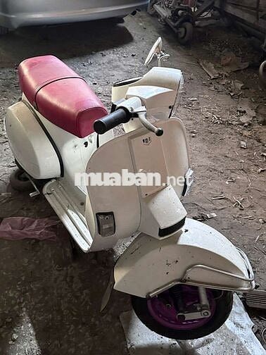 Piaggio Vespa PX Trắng Hợp pháp