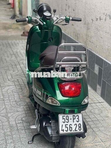 Piaggio Vespa 125 Xanh Ý