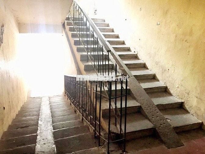 BÁN GẤP 2,65 tỷ TẬP THỂ 79m2- Đông Ngạc, sổ riêng 23m2