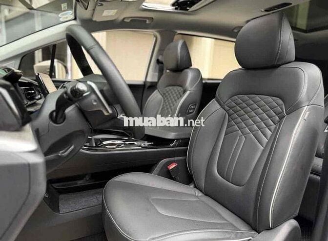 Hyundai Custin 2.0T 2024 Trắng 58.000km