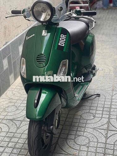 Piaggio Vespa 125 Xanh Ý