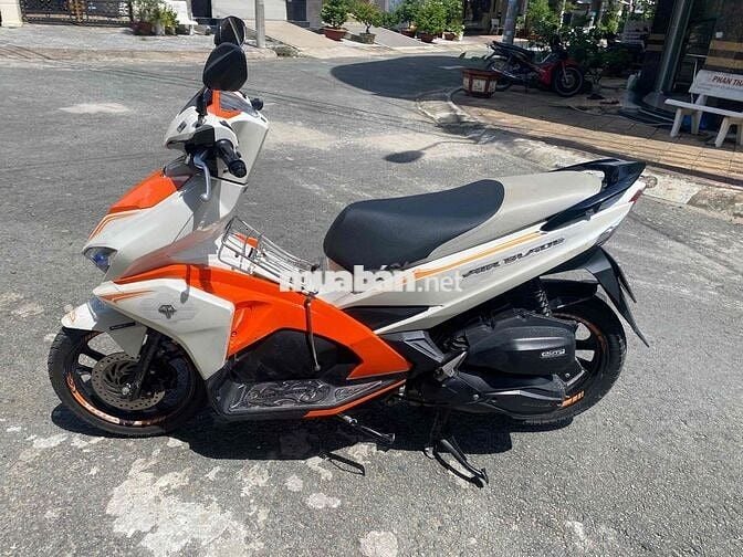 Honda Air Blade 2016 Trắng Cam