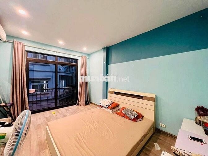 Cho thuê nhà riêng ngõ 51 Lãng Yên - Lò Đúc -33m2-4 tầng