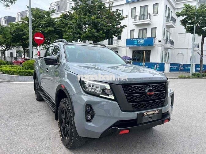 Nissan Navara Pro-4X 2022 AT 2 cầu