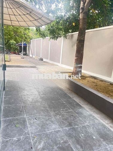 CĂN GÓC SHOPHOUSE GÒ DẦU VỪA Ở VỪA KINH DOANH