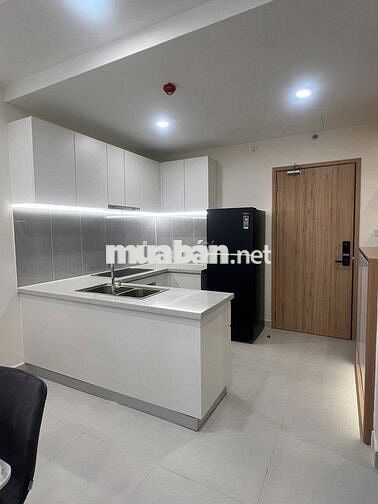 Cho thuê căn hộ Aurora Residence 50m2 1+1PN  tầng trung hướng mát