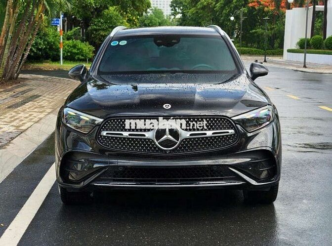 Mercedes-Benz GLC300 4Matic All New 2023 cực đẹp