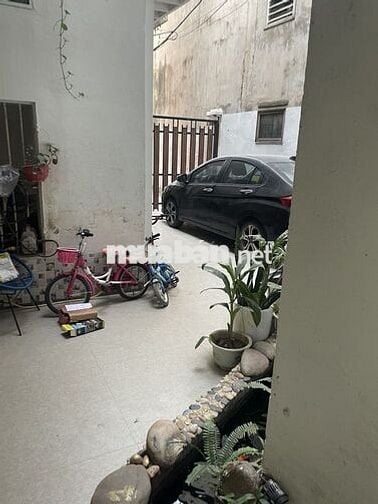 Cho thuê Căn hộ dịch vụ khép kín 50m2 ở Tân Xuân- Xuân Đỉnh