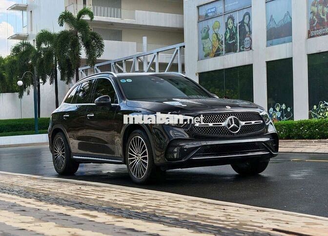 Mercedes-Benz GLC300 4Matic All New 2023 cực đẹp