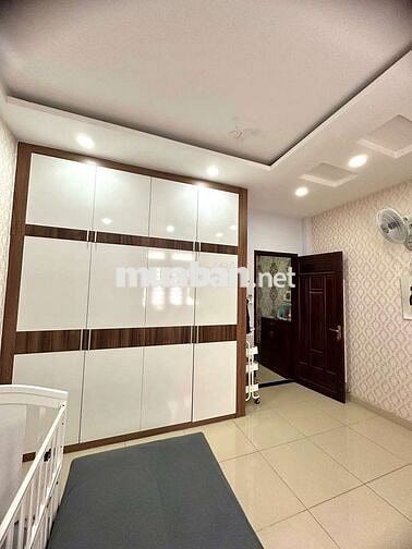 NHÀ KDC HỒNG ĐÀO GẦN VẠN PHÚC, 3LẦU 4PN 3WC SÂN ĐẬU OTO, NỘI THẤT XỊN