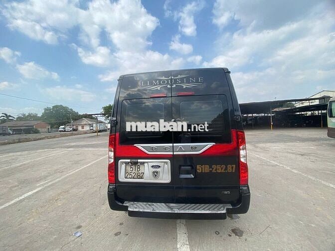 Bán 2 xe Toyota Fortuner & 1 xe Ford Transit 10chỗ