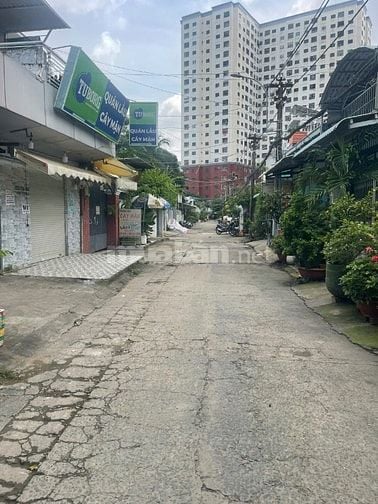 Cho thuê nhà Xô Viết Nghệ Tĩnh, P.21, Bình Thạnh, 4x26m, hẻm 2 xe hơi