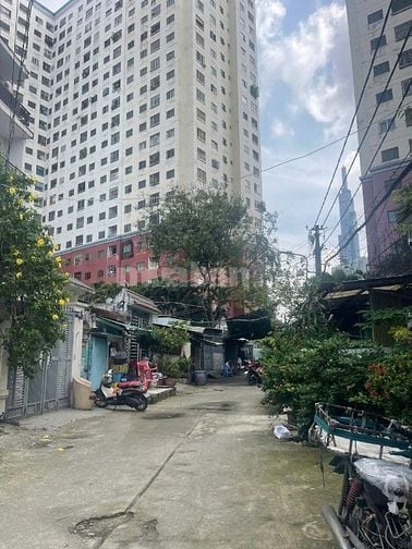 Cho thuê nhà Xô Viết Nghệ Tĩnh, P.21, Bình Thạnh, 4x26m, hẻm 2 xe hơi