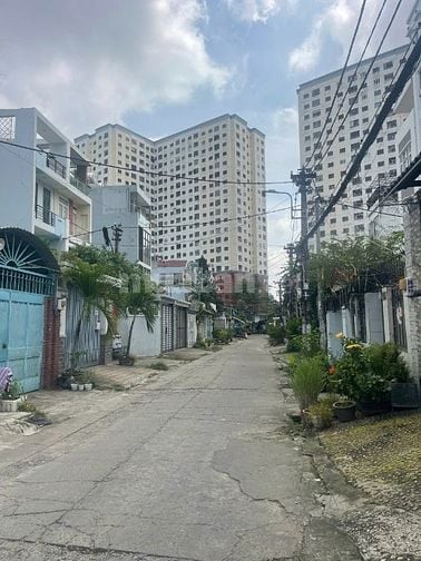 Cho thuê nhà Xô Viết Nghệ Tĩnh, P.21, Bình Thạnh, 4x26m, hẻm 2 xe hơi