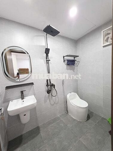 nhỉnh 6 tỷ, Chính chủ tôi cần bán Căn chung cư Nam Trung Yên, Cầu Giấy