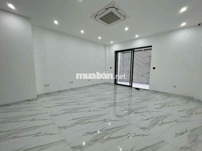 Cho thuê văn phòng 90m2, 12 triệu/tháng KĐT Vạn Phúc