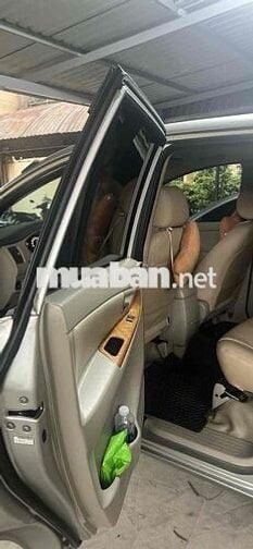 Toyota Innova 2009 Bạc Sàn 116.104 km