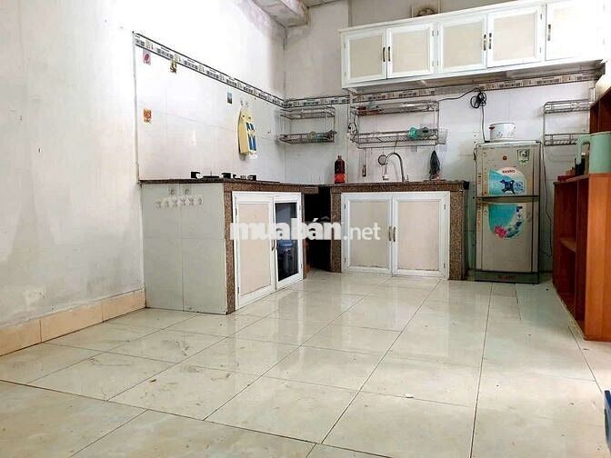 BIỆT THỰ SÂN VƯỜN 180M2 SÂN ĐẬU OTO 2PN ĐƯỜNG 8 GẦN CẦU VƯỢT LINH XUÂN