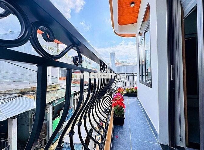 Vila Siêu Đẹp Gần Bến Xe Đà Nẵng-Ôtô đổ trước nhà-DT 70m2-Nhĩnh 5 tỷ