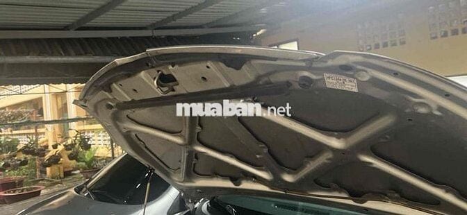 Toyota Innova 2009 Bạc Sàn 116.104 km