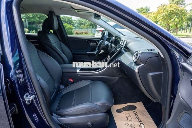 Mercedes C200 Avantgarde 2023 V1 Cavansite cực đẹp