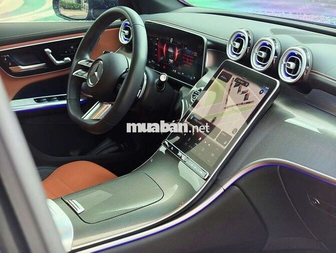Mercedes-Benz GLC300 4Matic All New 2023 cực đẹp