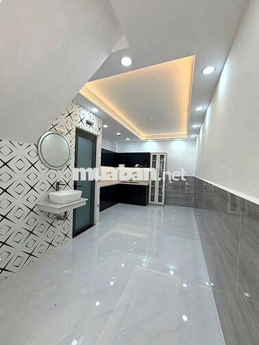 Cần cho thuê nhà 37/3A Đường C1 P.13 Q.Tân Bình gần nhà ga T3