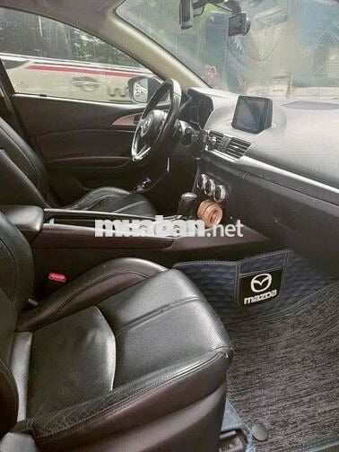 mazda 3 2019 bản 1.5 chạy 19 vạn màu đen