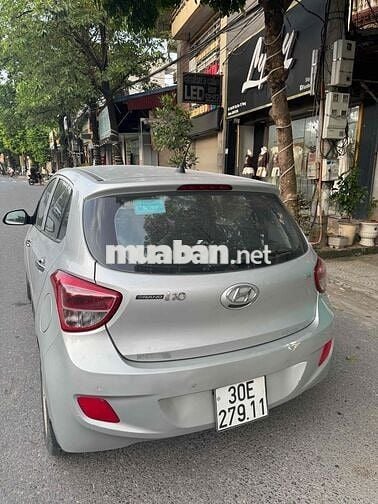 Hyundai Grand i10 1.2 AT 2016 Bạc