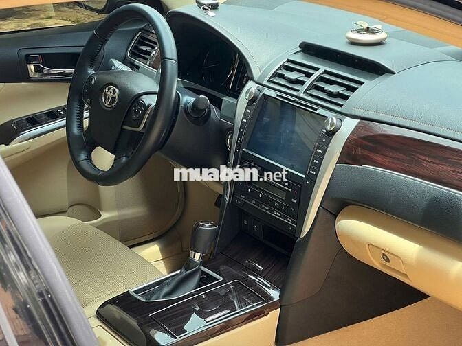 38 nghìn km, 8 năm sử dụng, Toyota Camry 2.0E 2018