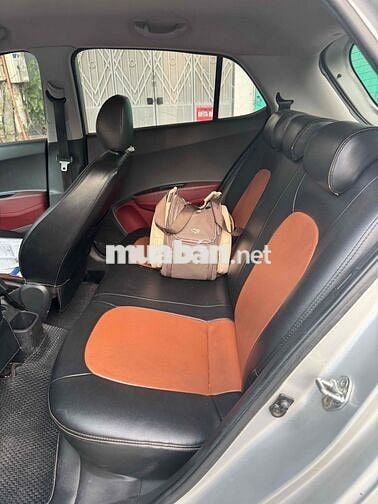 Hyundai Grand i10 1.2 AT 2016 Bạc