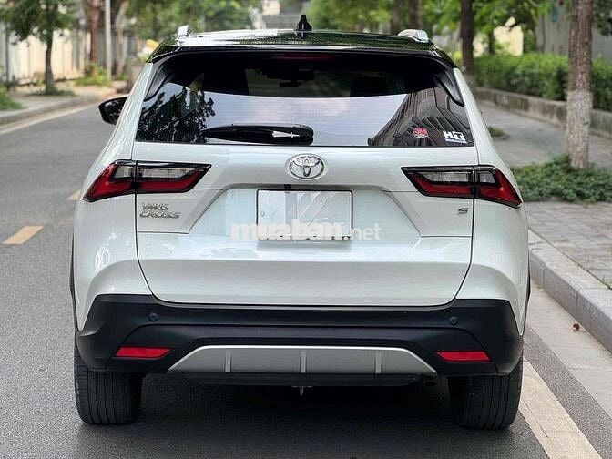 Toyota Yaris Cross 2024 1.5 D-CVT 20000 km Trắng