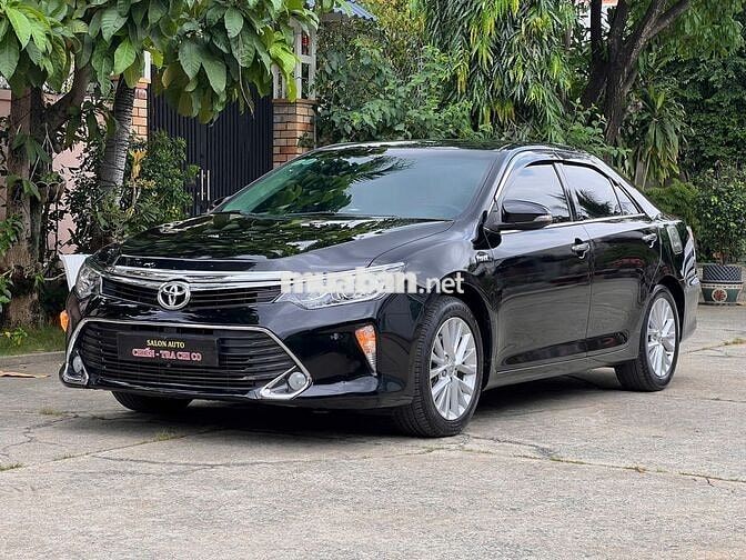 38 nghìn km, 8 năm sử dụng, Toyota Camry 2.0E 2018