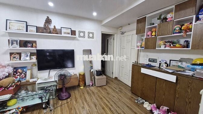 Giá tốt! Chung cư 80 Hoàng Đạo Thành, 70m2, 2PN, tầng đẹp, view thoáng