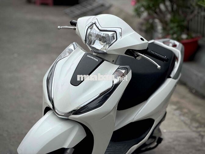 Honda Lead 4Val DK 2024 Trắng 7000 km
