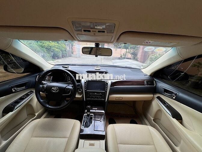 38 nghìn km, 8 năm sử dụng, Toyota Camry 2.0E 2018