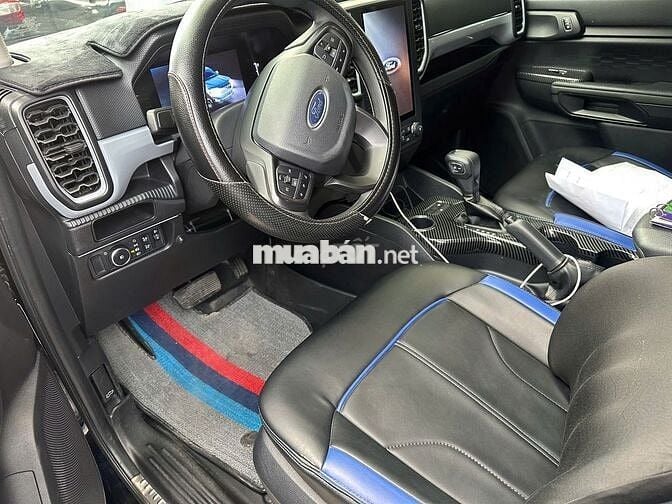 Ford Ranger XLS AT 2.0L 4x2 2025 lướt